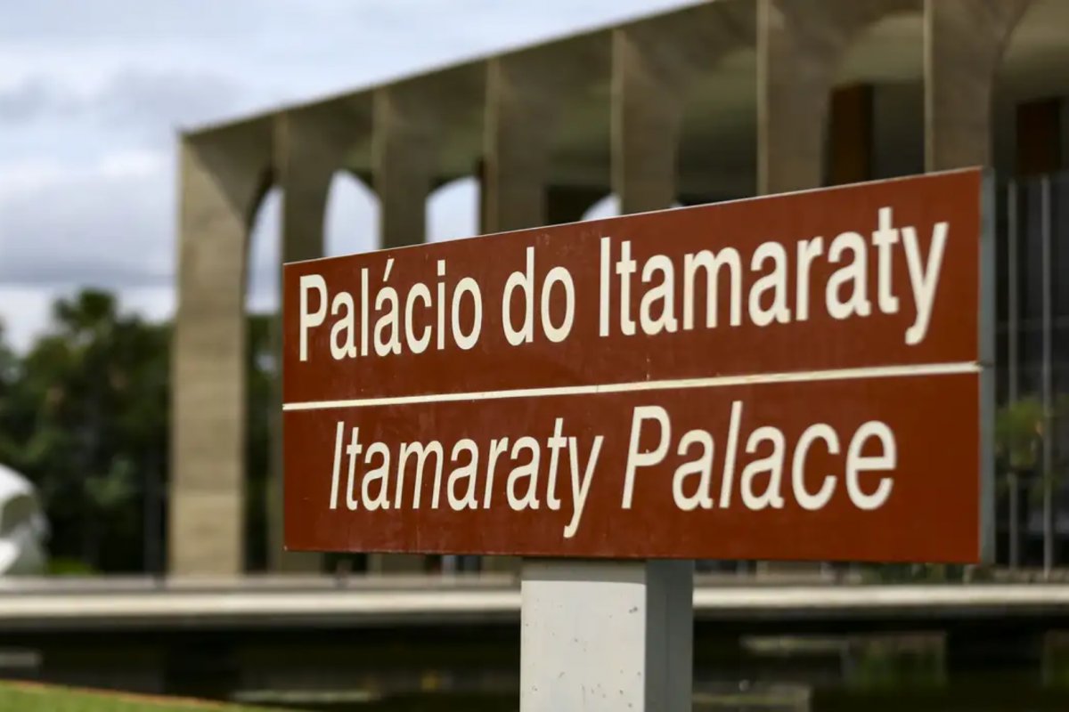 Governo brasileiro condena ataques ao Irã ordenados por Trump