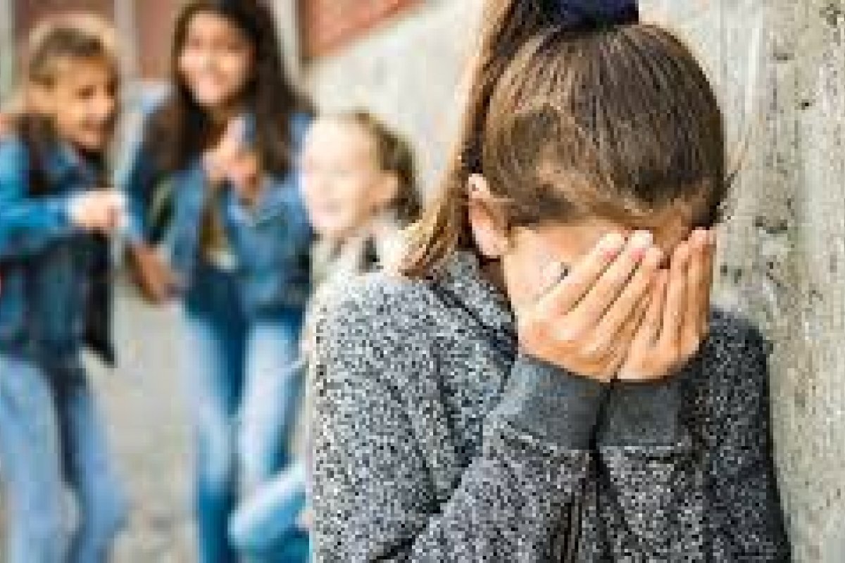 PC conclui investigação sobre bullying contra adolescente com câncer em escola de Luziânia