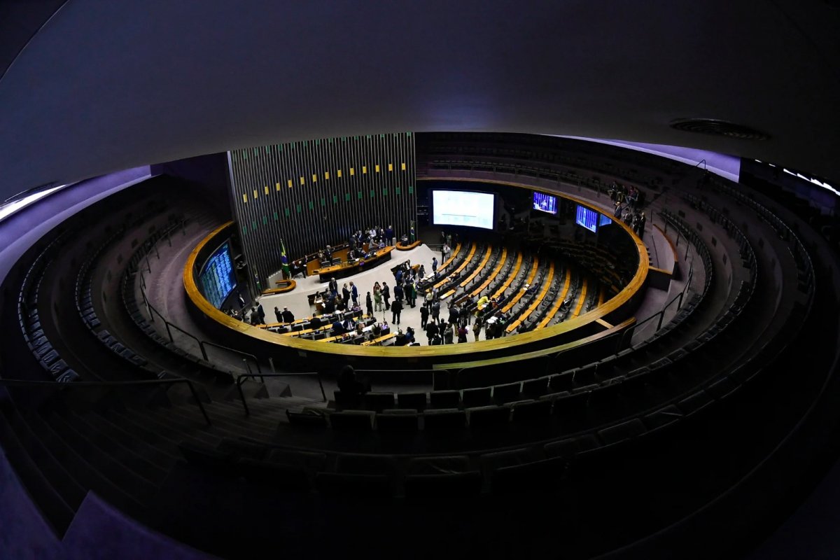 Confira como votaram deputados baianos em projeto que derruba aumento do IOF
