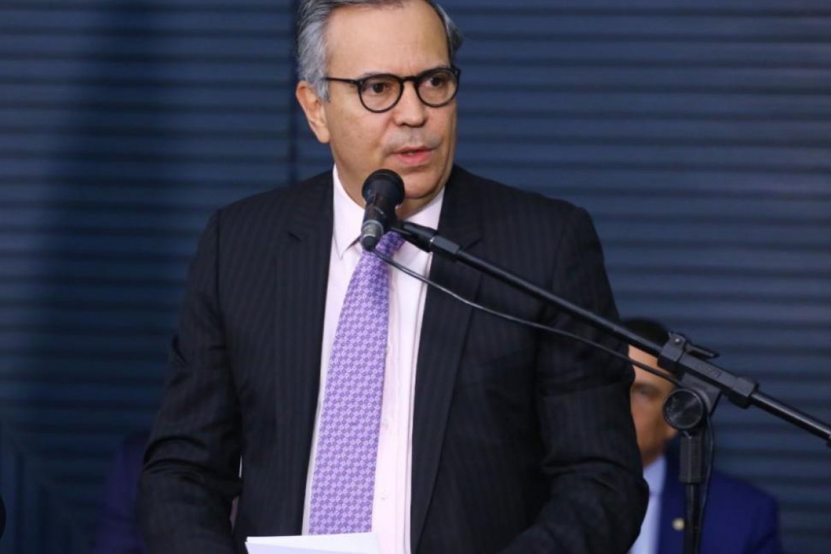Alvo de operação Overclean, Félix Mendonça nega relação com Paratinga: ‘coloco emenda onde sou votado’