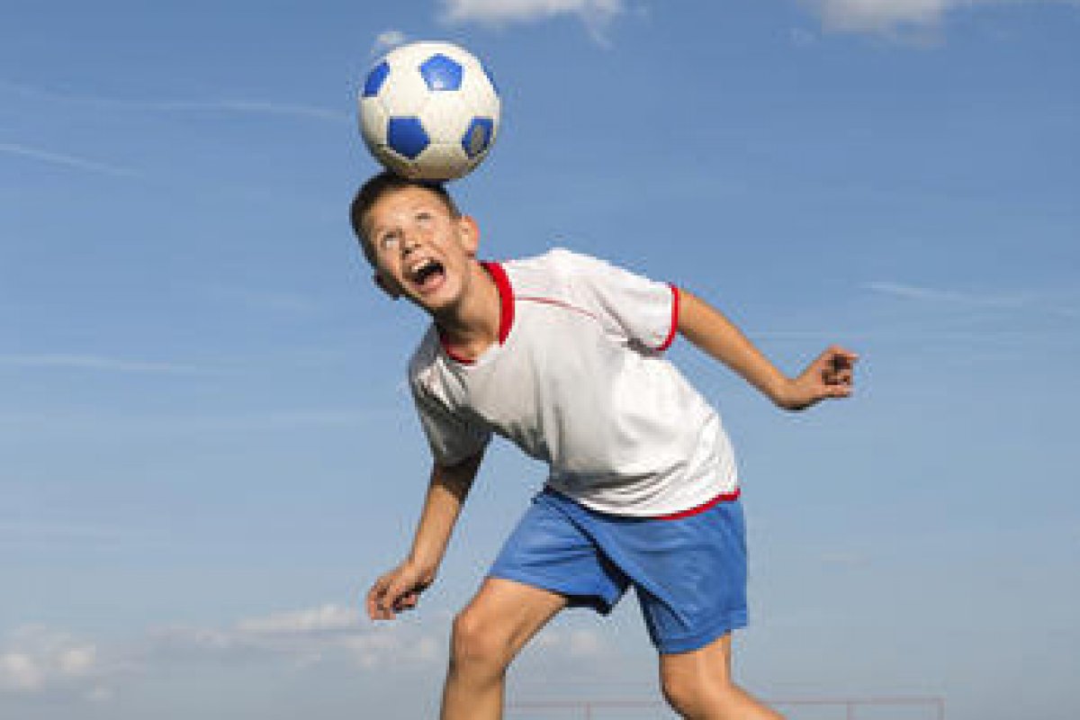 CBF recomendará fim de cabeceio para crianças menores de 12 anos