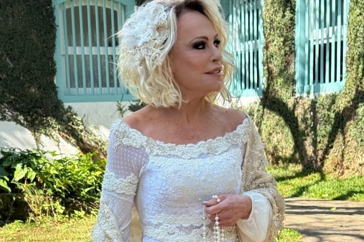 Ana Maria Braga renova votos durante festa junina com vestido exclusivo de Lethicia Bronstein!
