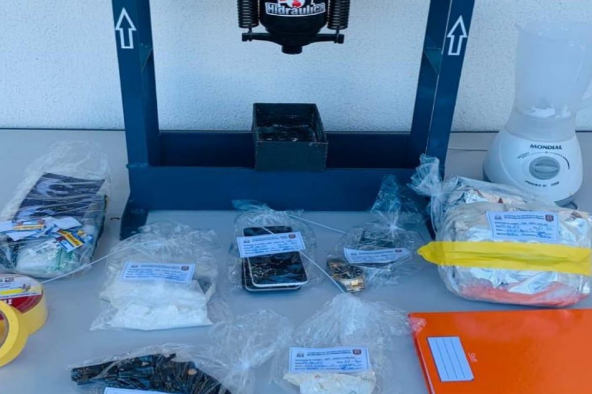 Homem é preso e laboratório de refino de drogas é desarticulado no norte da Bahia