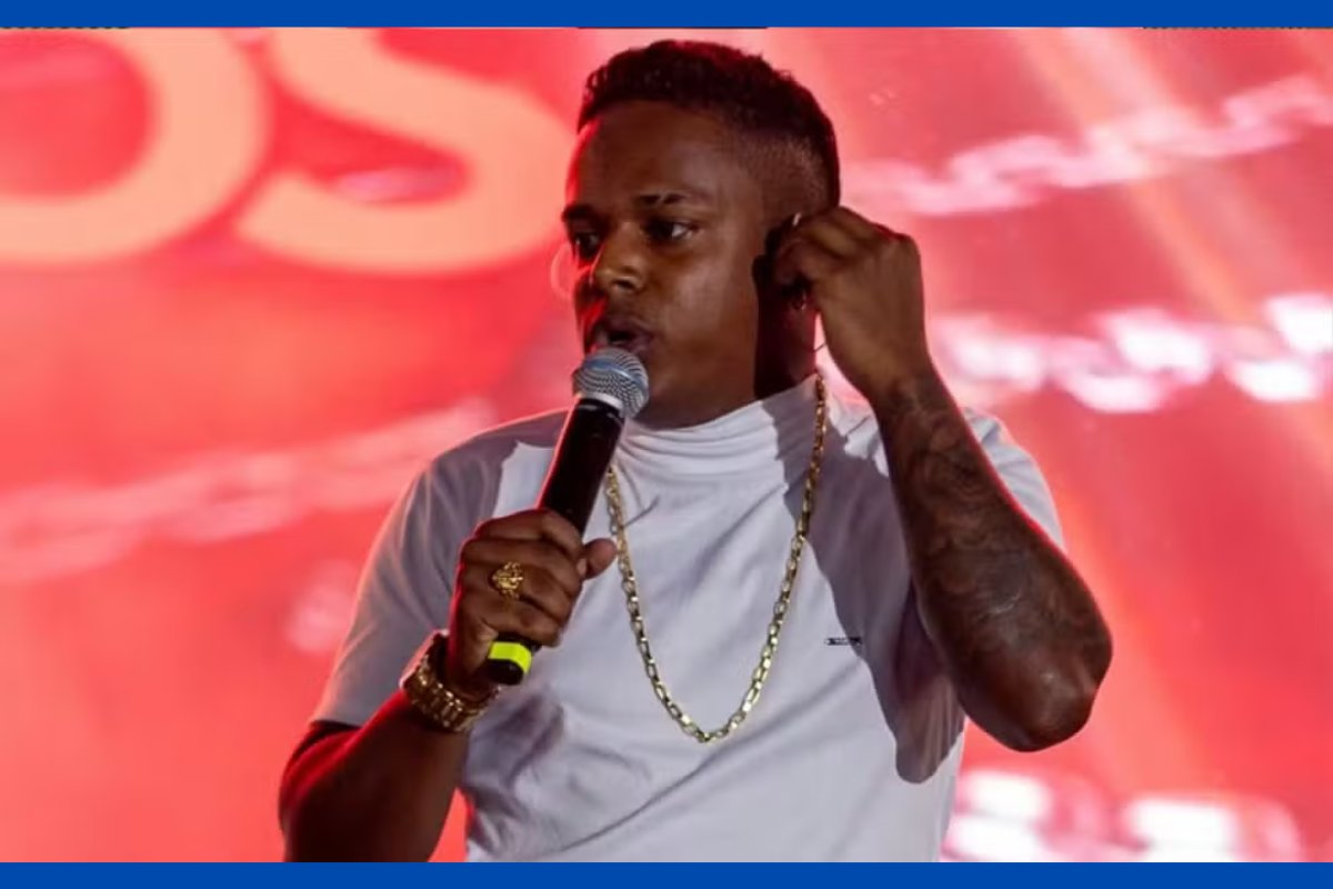 Cantor de arrocha conhecido como 'rei do breguinha' é preso suspeito de agredir e ameaçar companheira no interior da Bahia