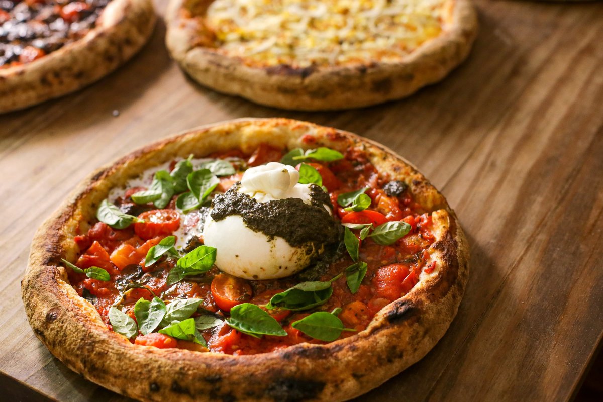 Pasta em Casa celebra o Dia Mundial da Pizza com criações autorais na Forneria! 