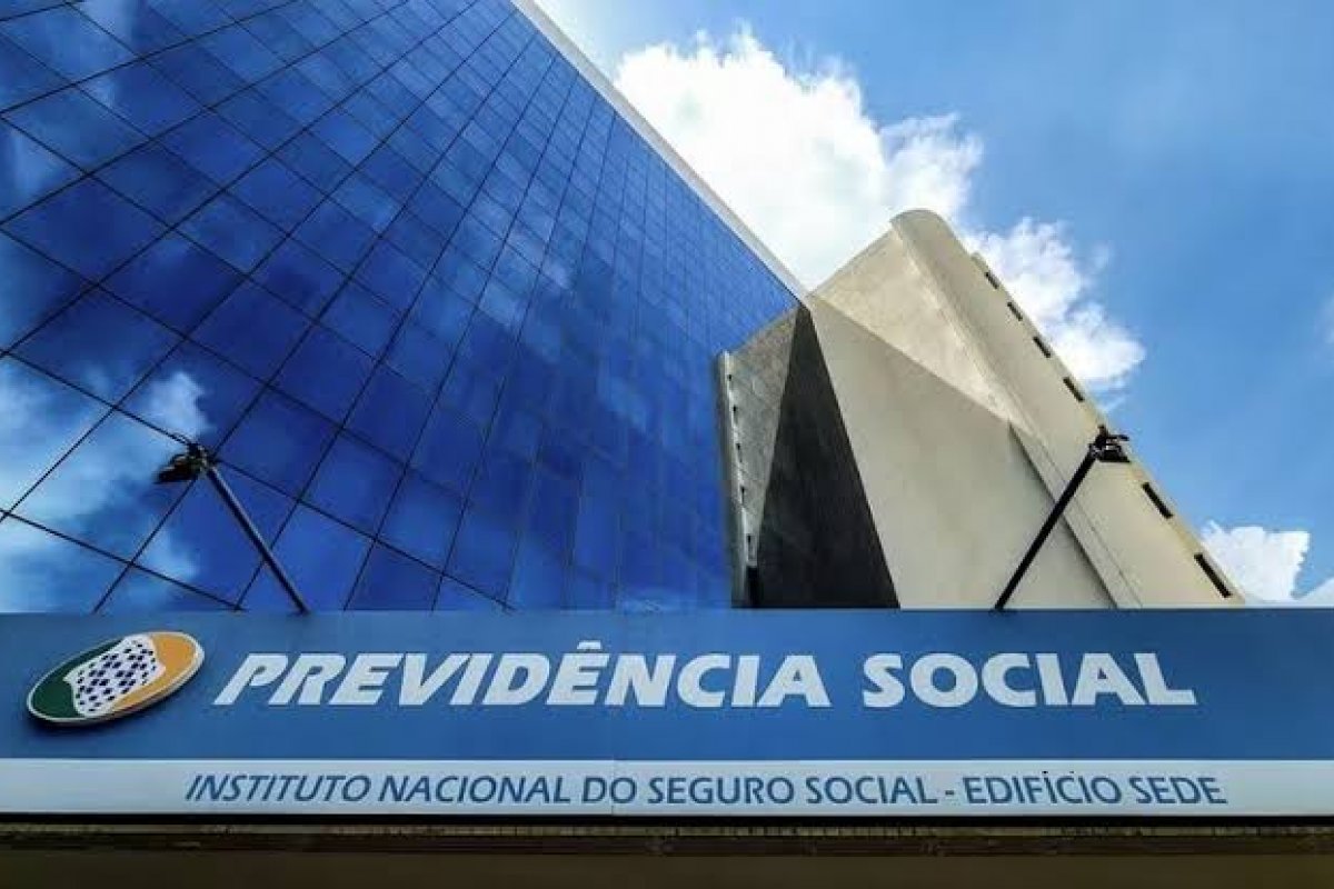 Governo apresenta plano para devolver descontos indevidos do INSS a partir do dia 24
