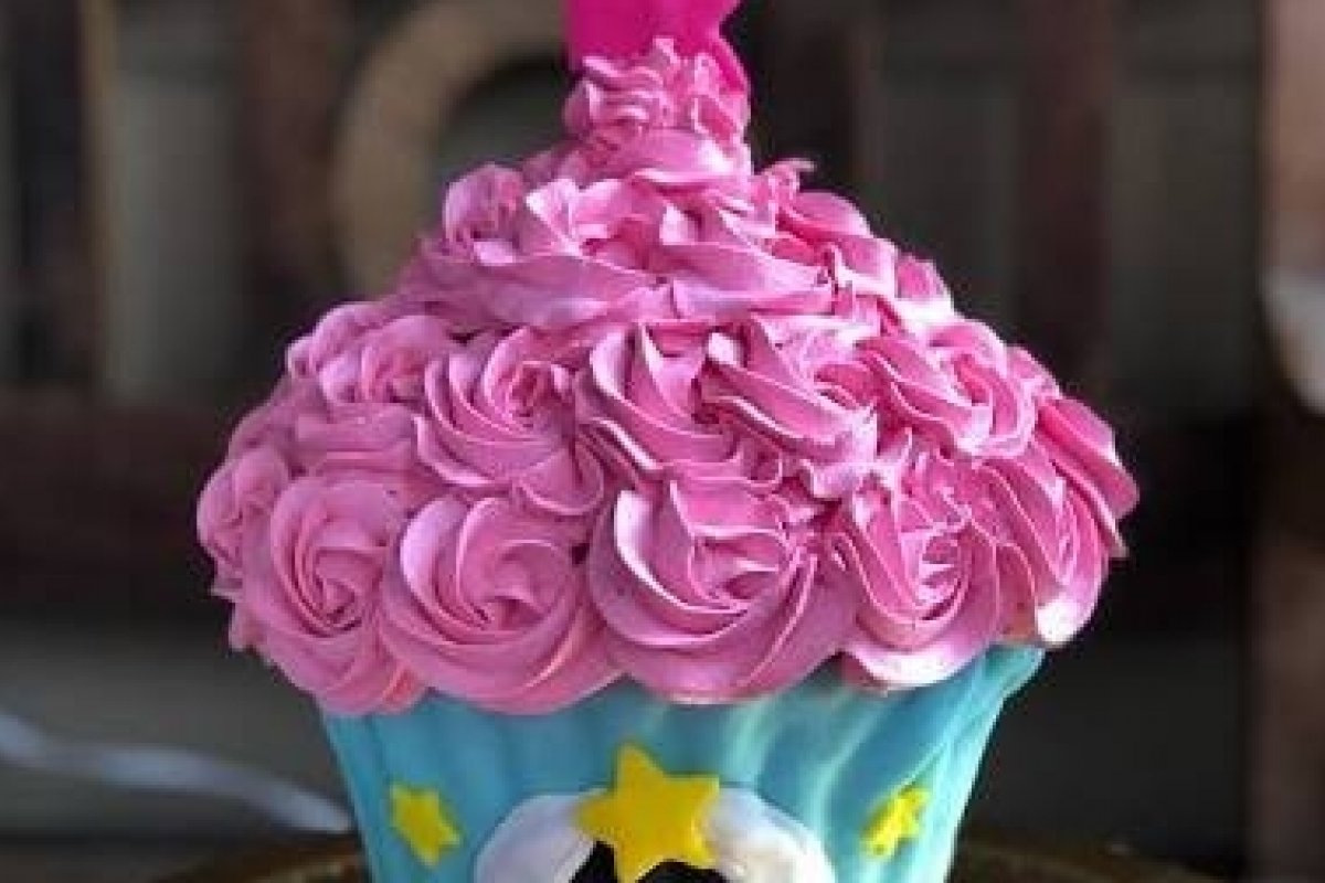 Confira os aniversariantes famosos desta terça-feira, 18 de fevereiro