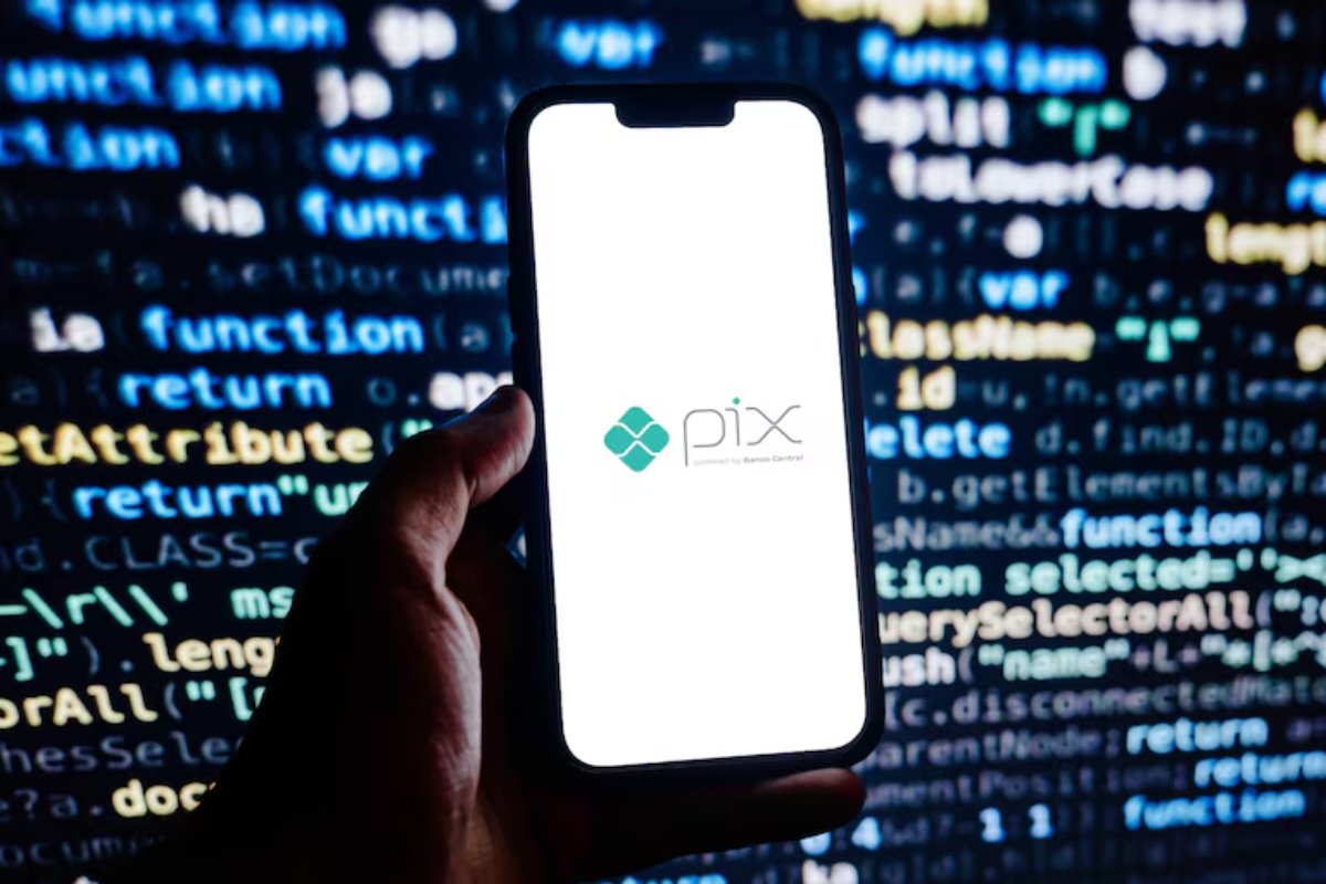 Ataque hacker a prestadora de serviços do PIX afeta instituições financeiras e desvia R$ 400 milhões de bancos