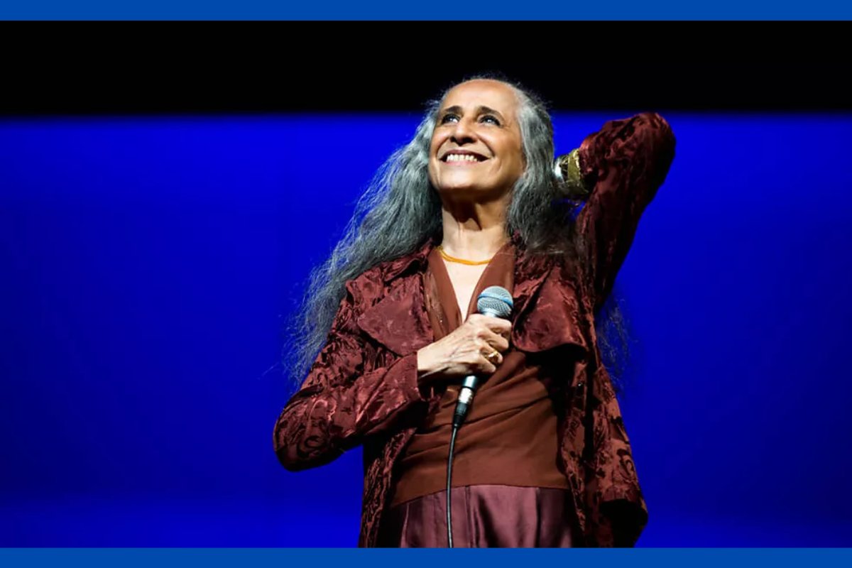 Com preços entre R$ 240 e R$ 560, começa nesta quinta (6) a venda de ingressos para show de Maria Bethânia em Salvador