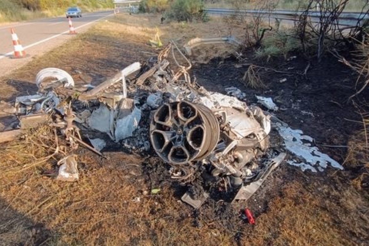 Imagem mostra como ficou o carro de Diogo Jota, do Liverpool