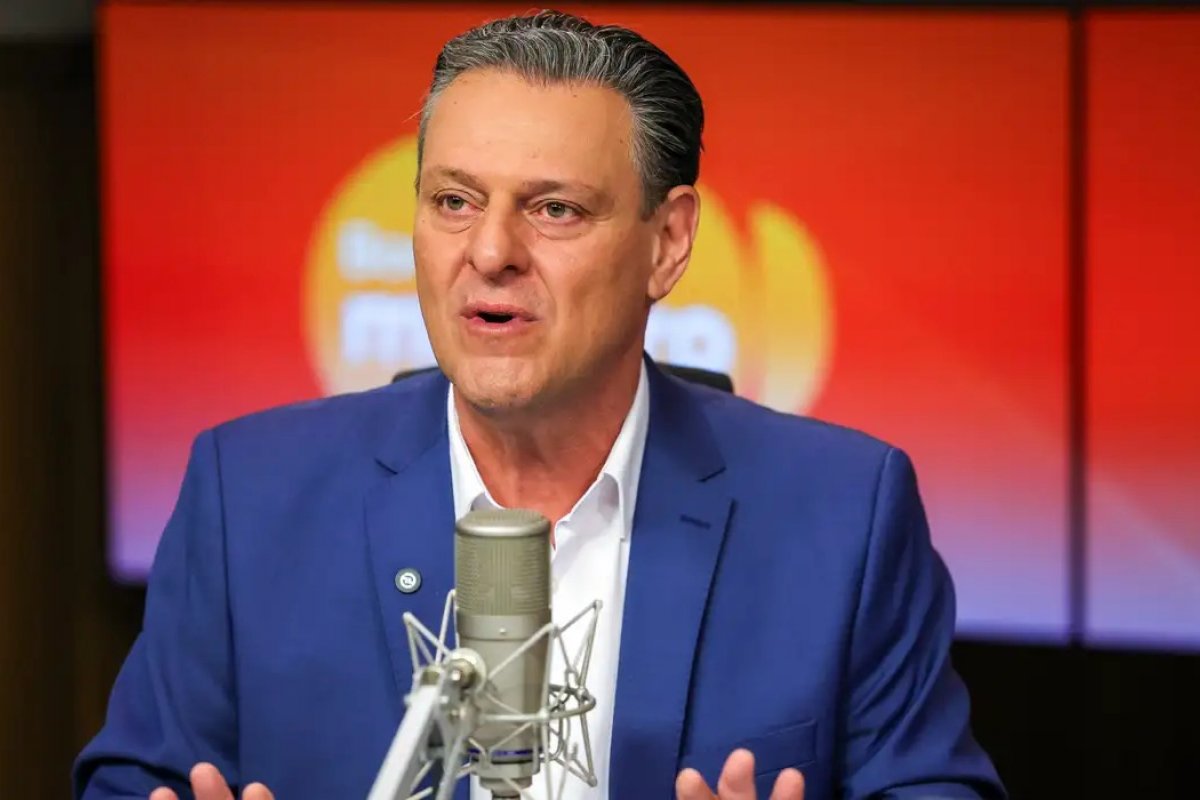 Ministro da Agricultura critica Selic a 15% e diz que taxa dificulta Plano Safra