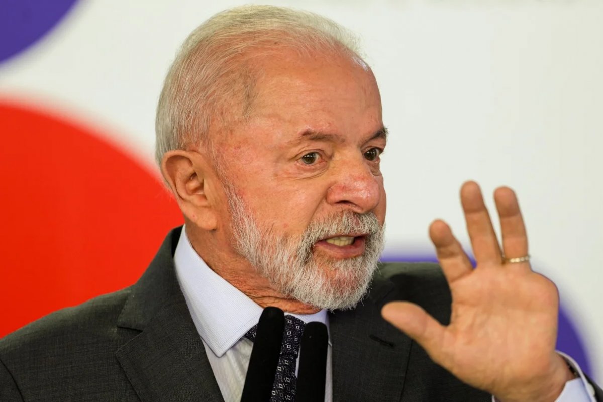 Lula cita a Taxa Selic como único número negativo da economia brasileira