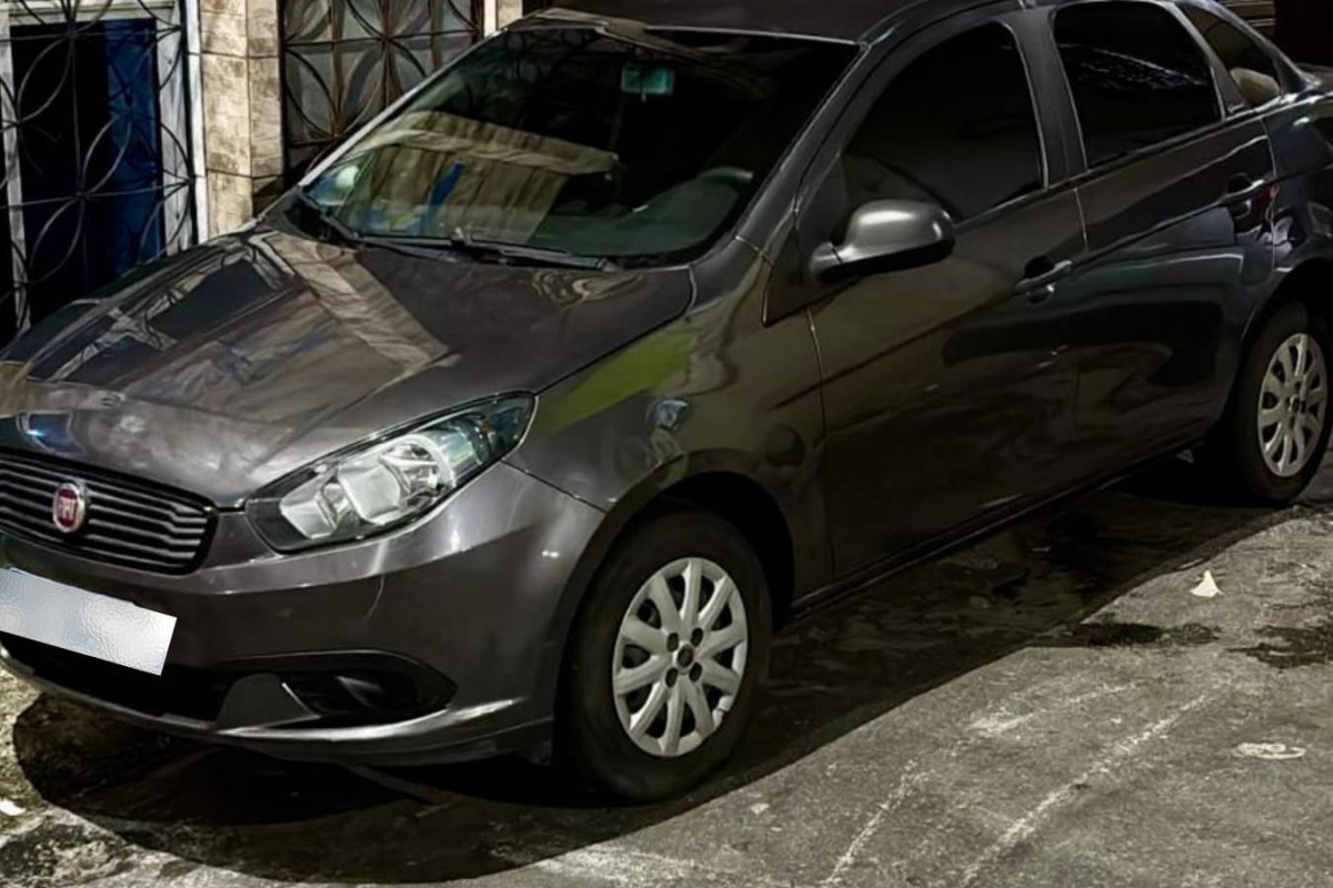 PM recupera carro usado em tentativa de roubo no bairro do Retiro