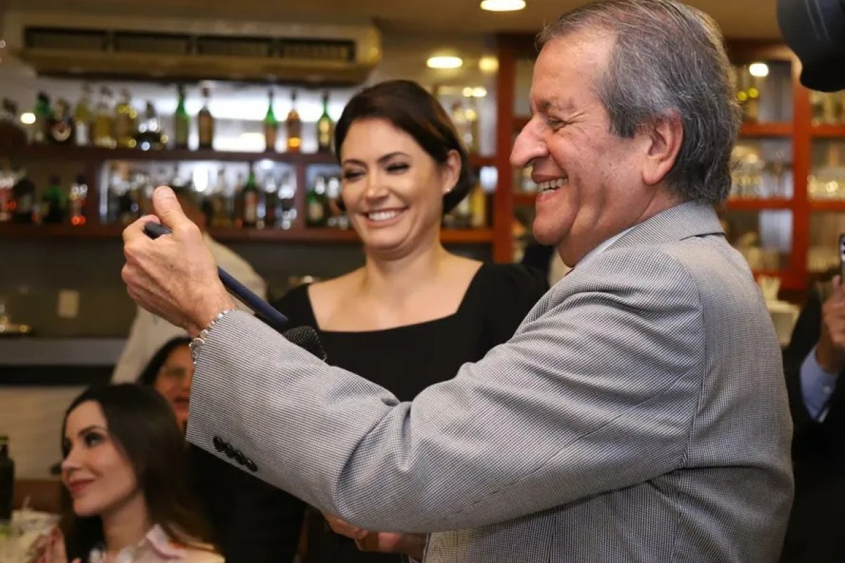Valdemar elogia Michelle e diz que ela é a única, além de Bolsonaro, que venceria Lula em 2026