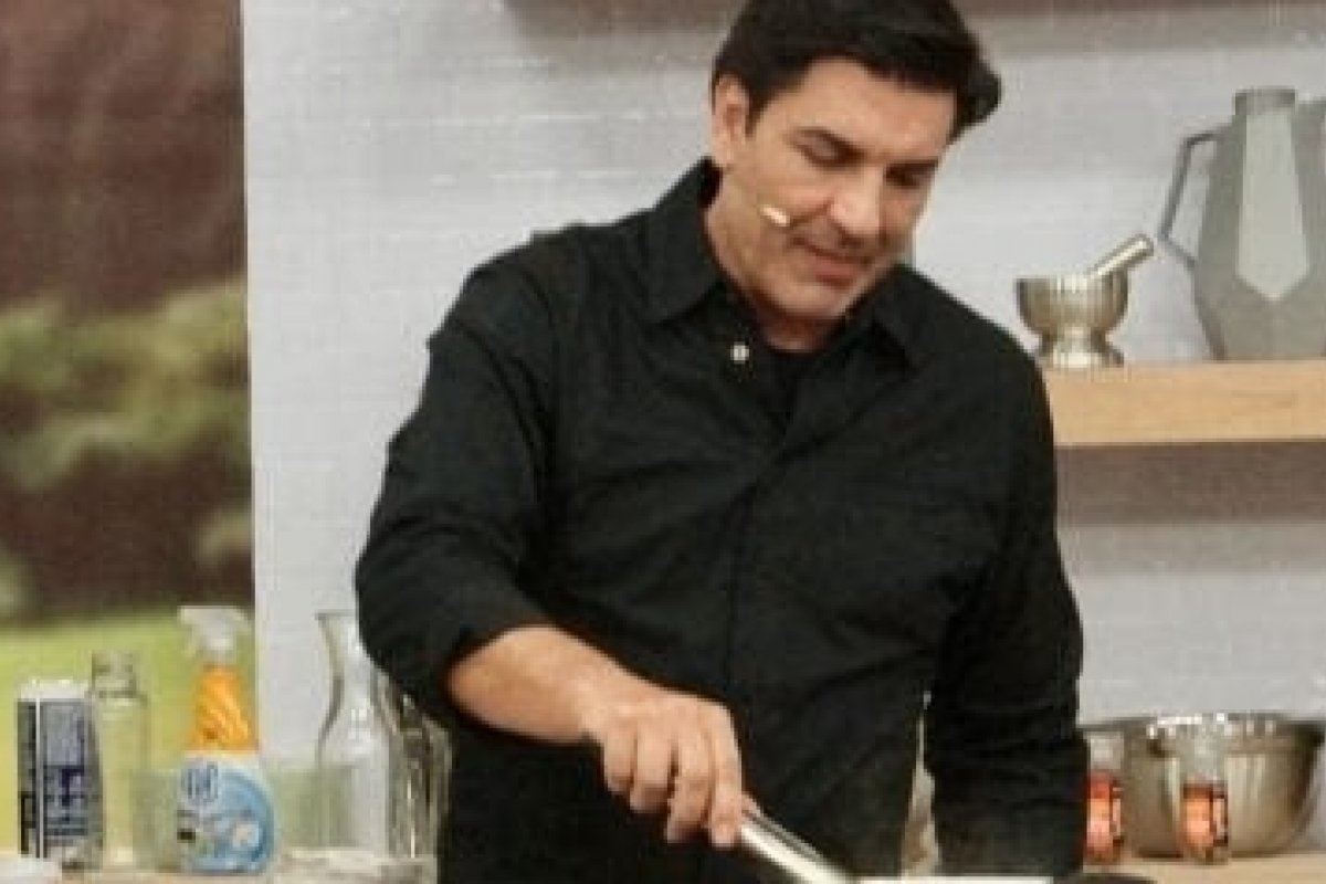 Chef Edu Guedes passa por cirurgia delicada de remoção de câncer no pâncreas!