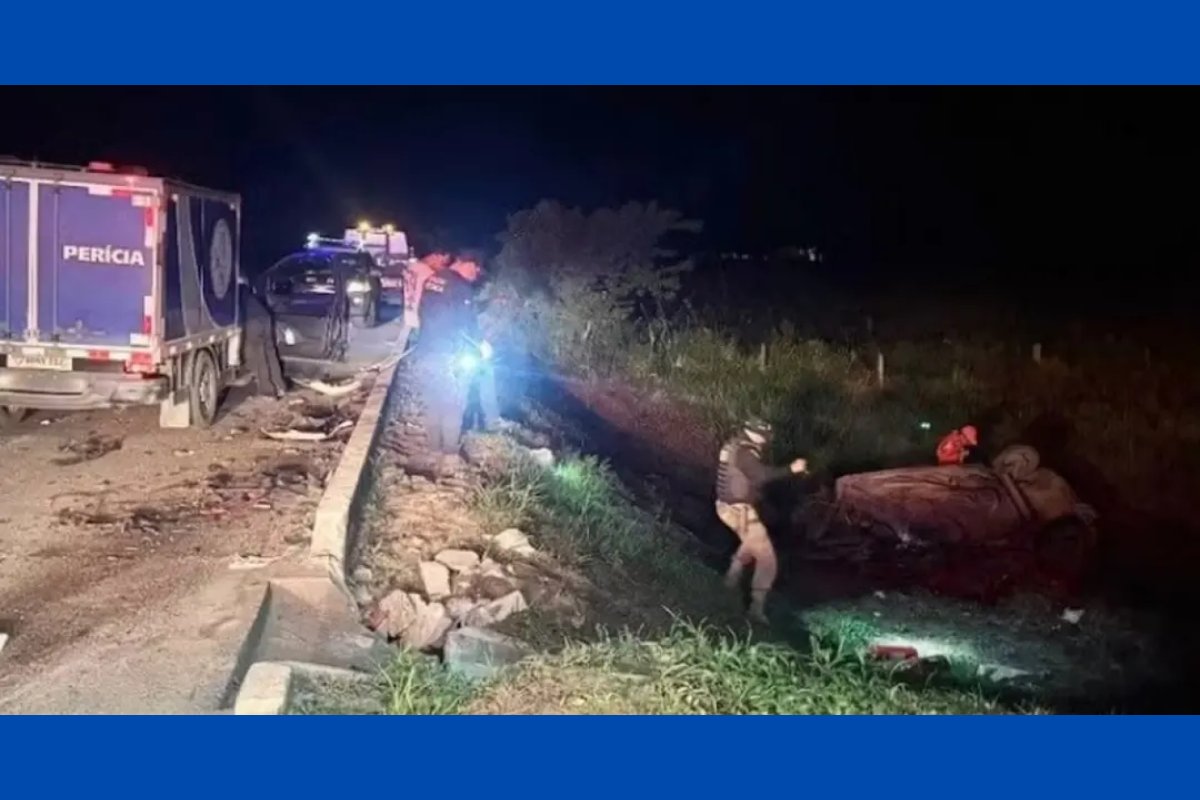 Acidente entre dois veículos deixa bebê de 1 anos e outras três pessoas mortas no Extremo Sul da Bahia