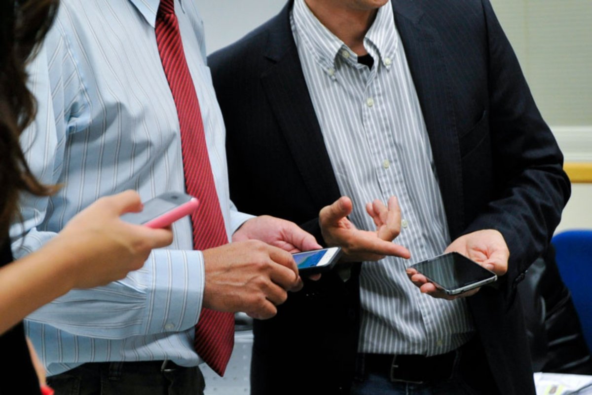 Golpes de sites falsos crescem no Brasil e preocupam especialistas; veja como se proteger.