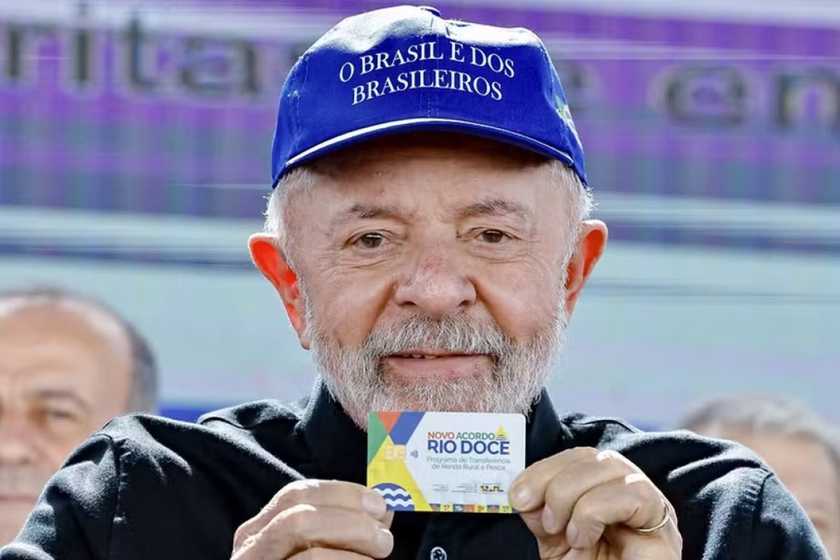 Vídeo: Lula diz que Trump está “mal-informado” e imita Eduardo Bolsonaro: solta meu pai