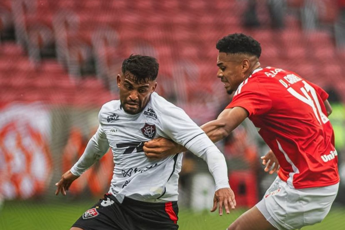 Mesmo com boa atuação, Vitória perde para o Inter por 1 a 0 em Porto Alegre