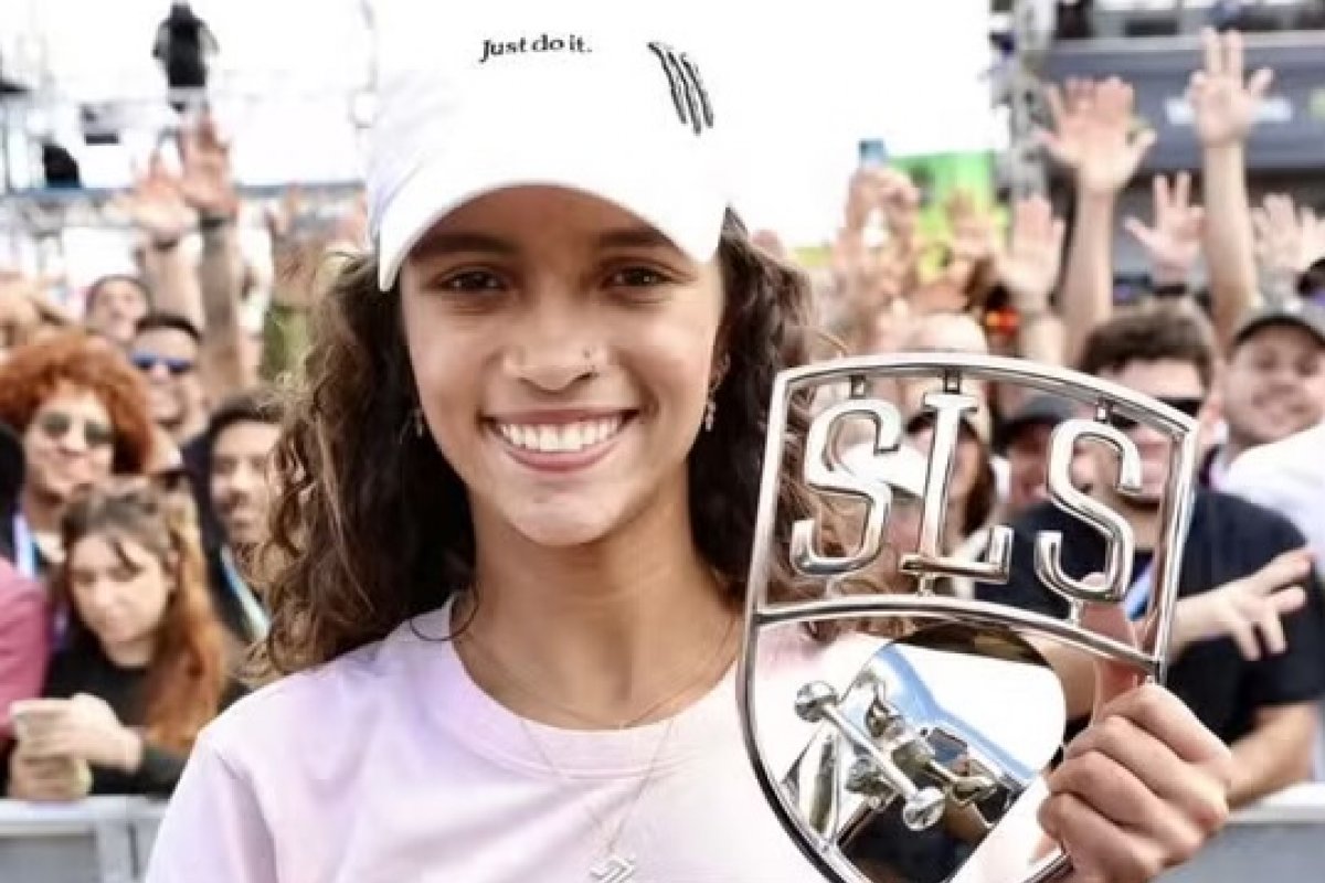 Rayssa Leal brilha em Brasília para ficar com título de etapa da SLS