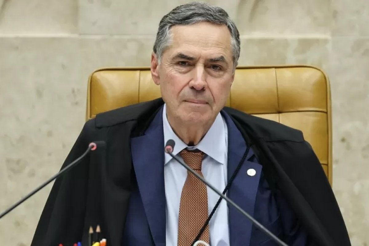Barroso diz em carta que tarifa de Trump é fundada em "compreensão imprecisa dos fatos" e defende atuação do STF; Leia