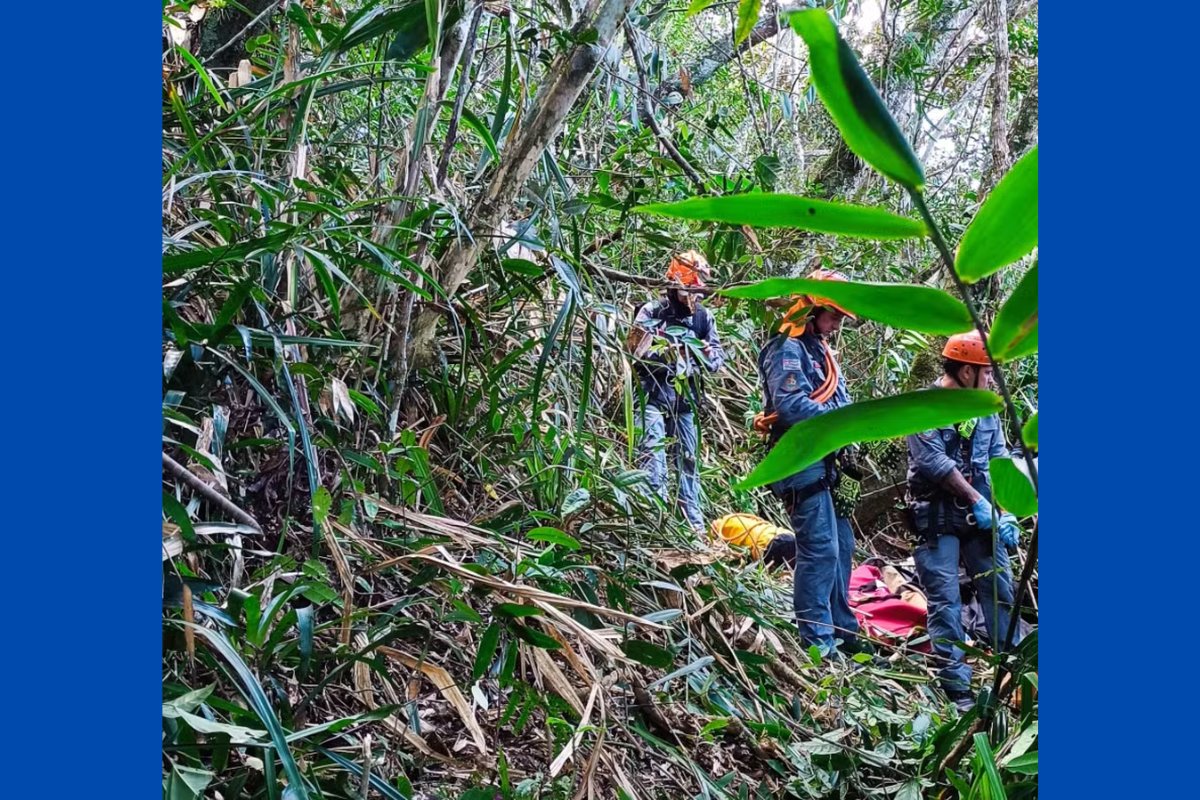 Piloto de asa-delta morre após queda de 40 metros no Morro Santo Antônio, em SP