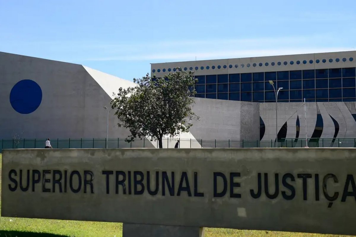 Prazo de inscrição de juízes para auxílio ao STJ termina nesta terça (15)