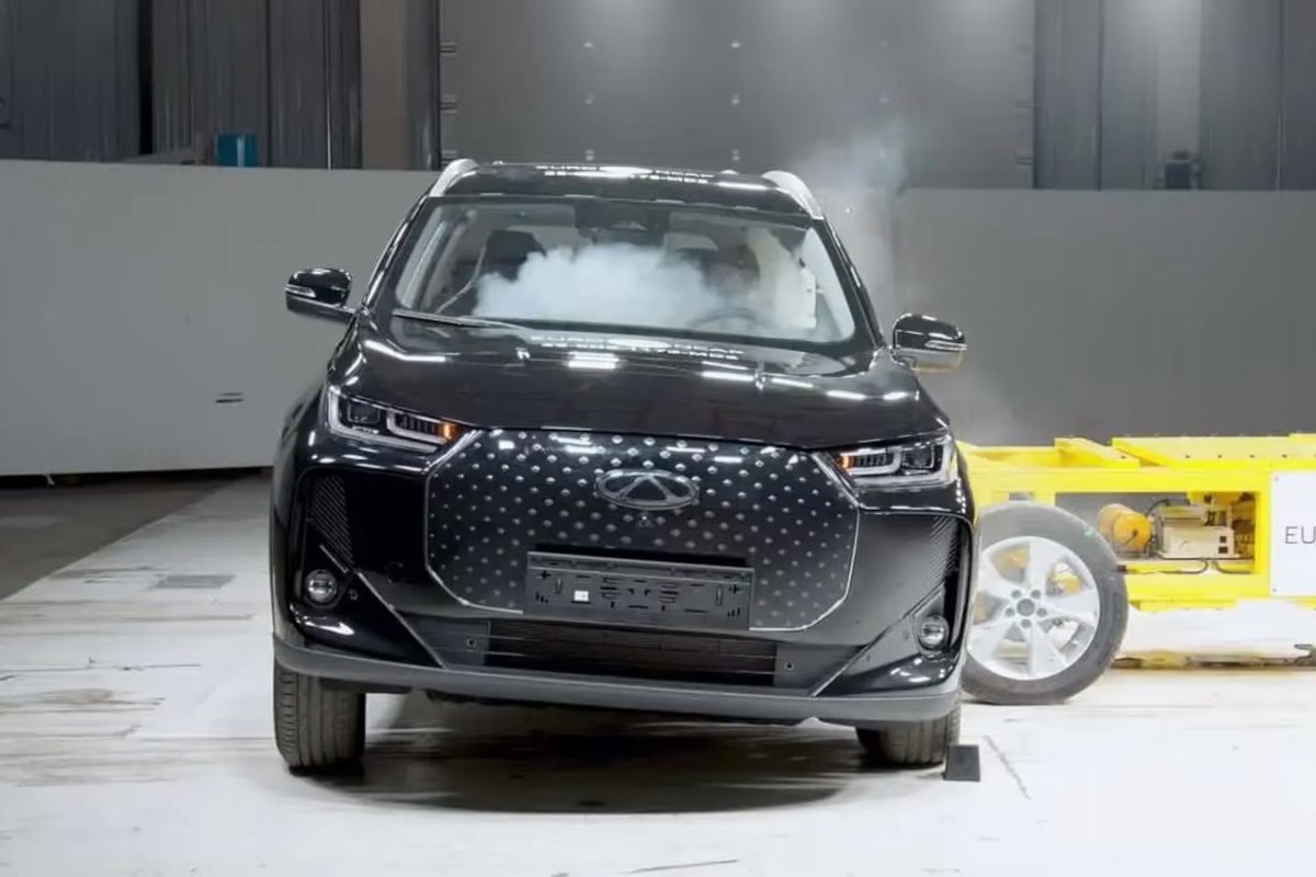 Tiggo 7 e 8 ficam só com 4 estrelas no teste do Euro NCAP