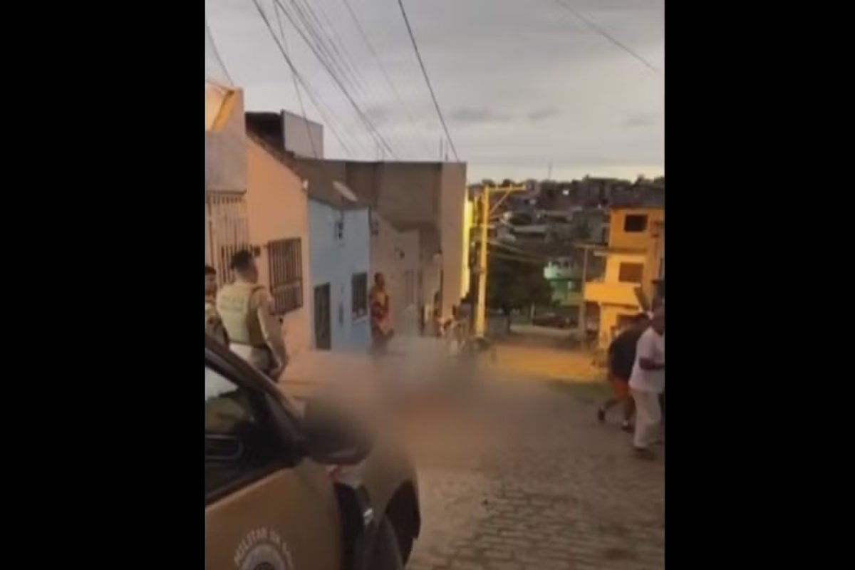 Servente de obras é morto a tiros após discussão com padrasto no sul da Bahia
