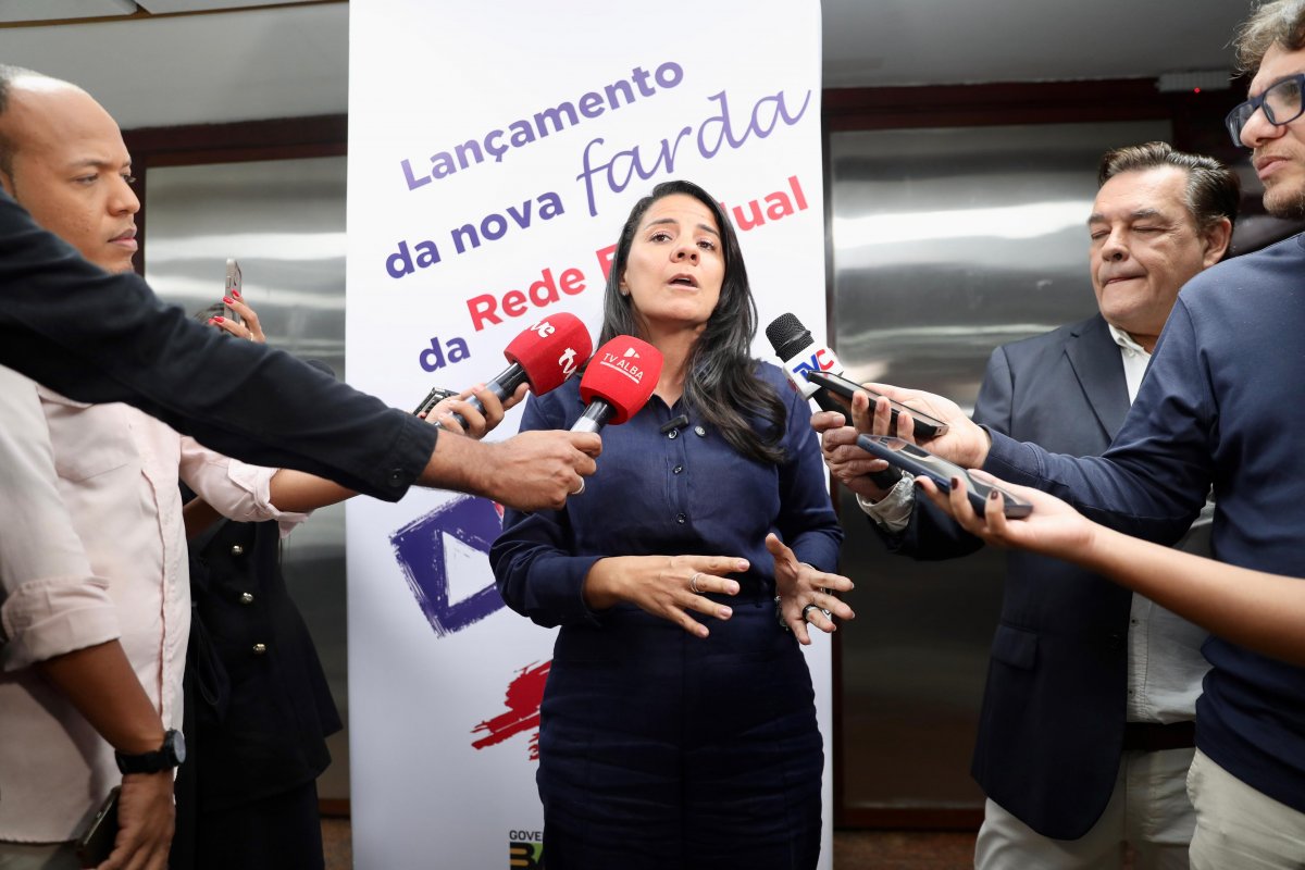 Vídeo: "Salvador diminuiu o número de crianças alfabetizadas", diz secretária de Educação Rowena Brito; realidade, segundo ela, acende alerta