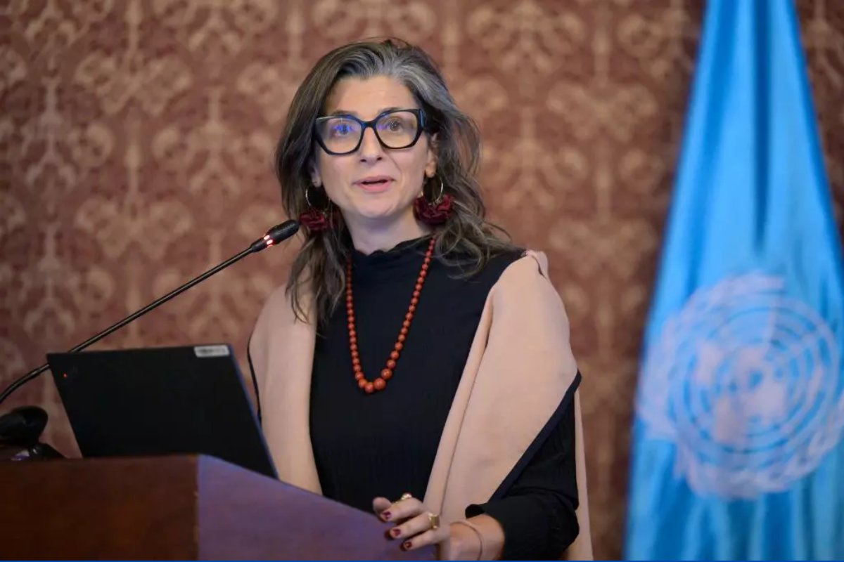 Relatora da ONU é punida pelos Estados Unidos após denunciar genocídio em Gaza e criticar empresas norte-americanas de serem favorecidas por conflitos