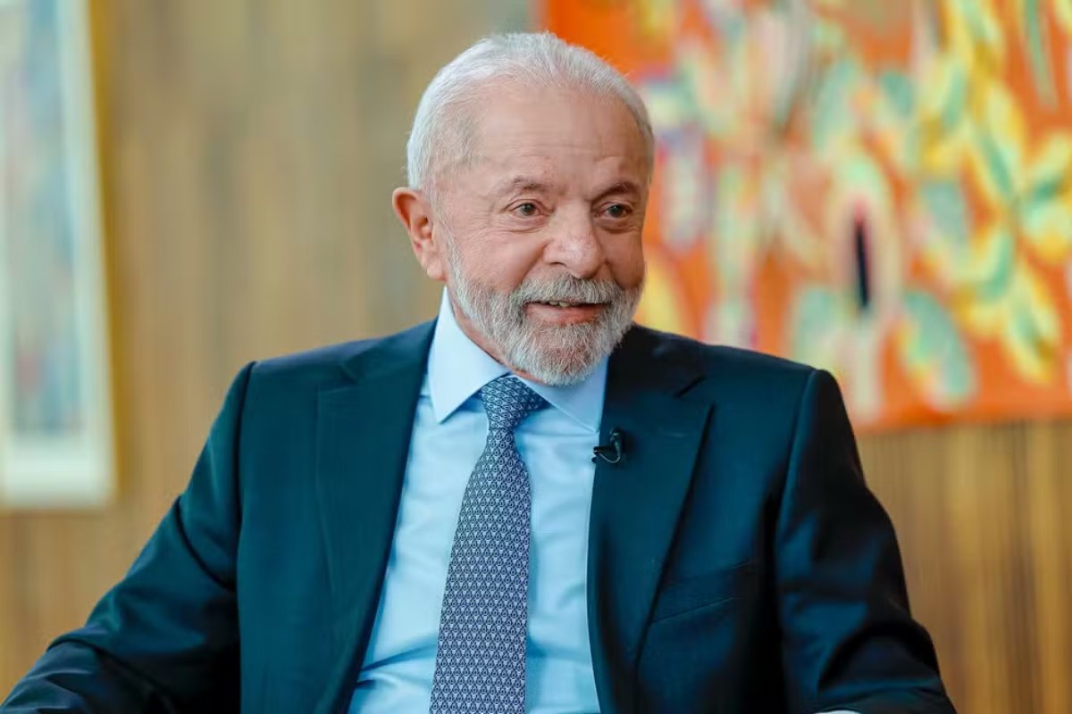 Quaest: 58% dos eleitores brasileiros acreditam que Lula não deve se candidatar à reeleição em 2026; Bolsonaro tem 62% que apoiam a desistência na candidatura