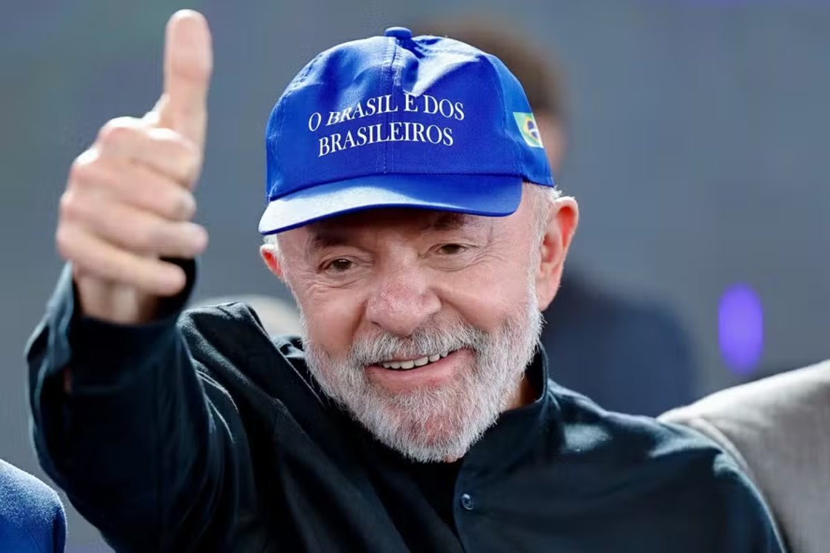 Governo Lula cresce entre todos os posicionamentos políticos, exceto bolsonaristas, aponta pesquisa Quaest