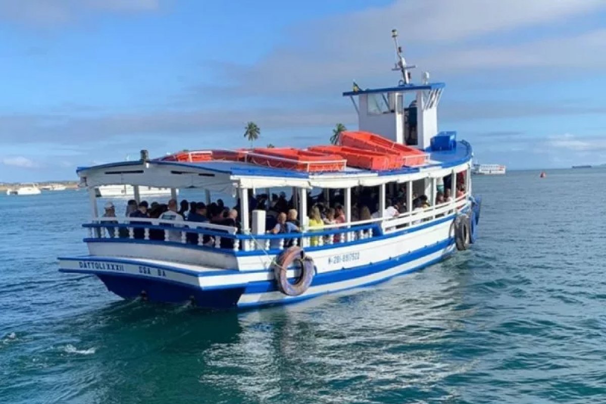 Travessia de lanchas entre Salvador e Mar Grande tem movimento tranquilo neste sábado (19)