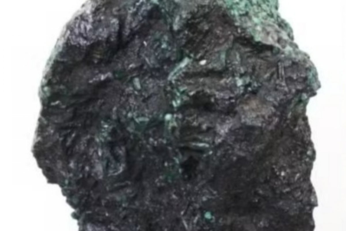 Ao menos seis esmeraldas gigantes foram encontradas na Bahia em 20 anos; uma delas será leiloada por R$ 100 milhões