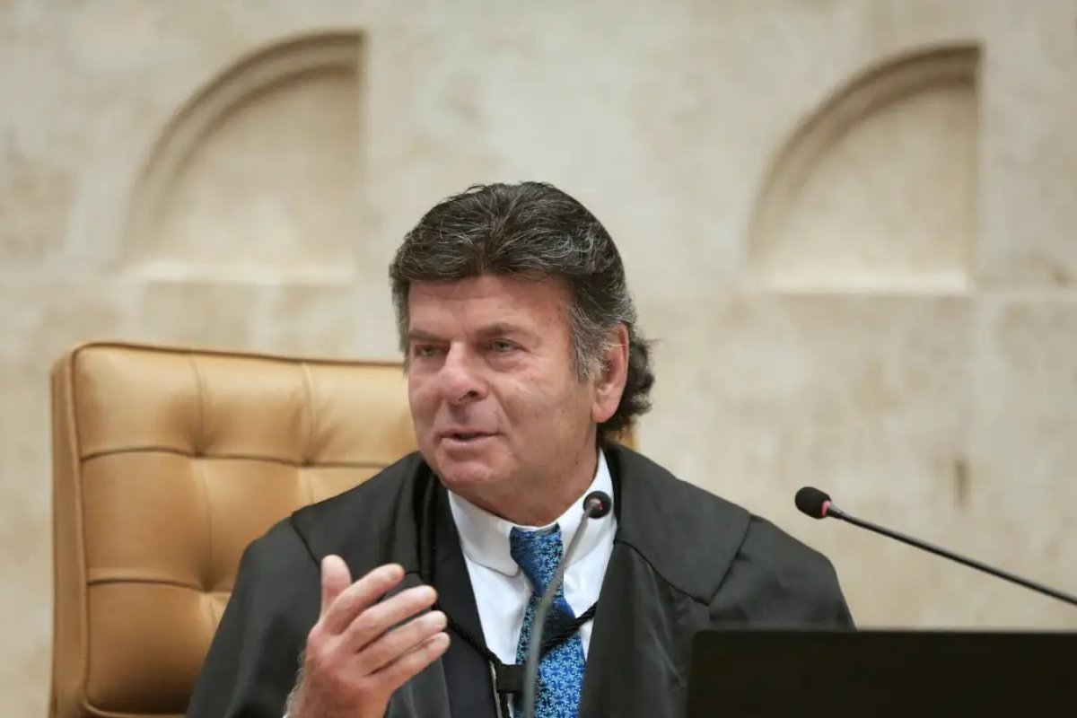 Poupado das sanções nos EUA, Fux costuma discordar das decisões de Moraes