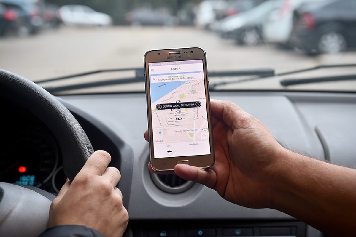 Governo estuda possibilidade de o Brasil criar GPS próprio