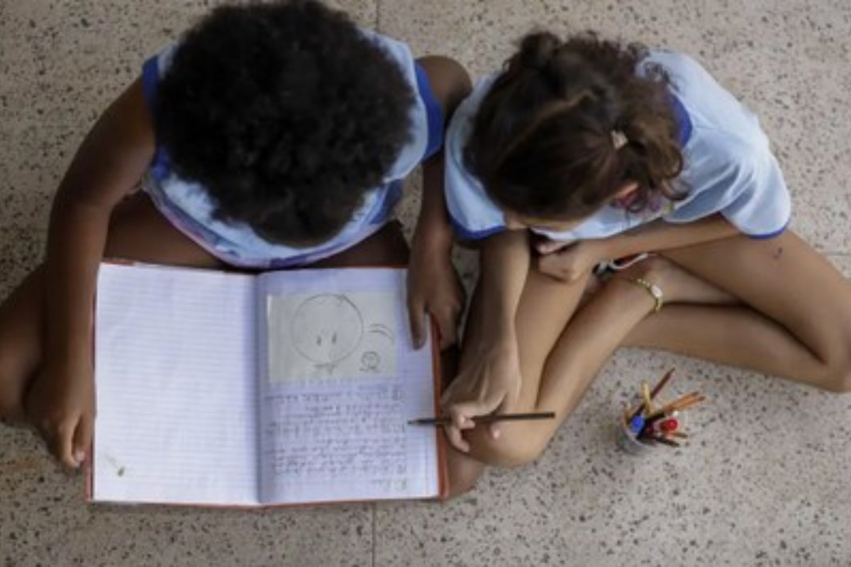 MPF recomenda que CNE desenvolva diretrizes nacionais para repor aulas em áreas afetadas por violência armada