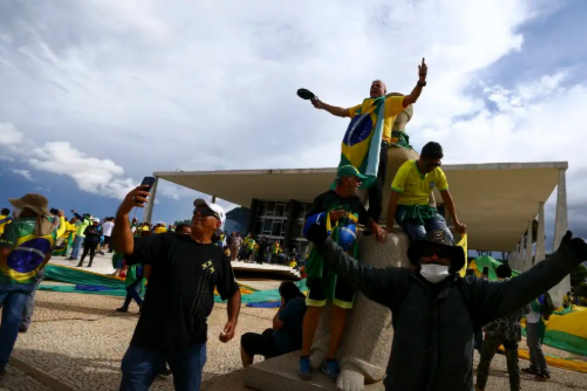 Dez réus do núcleo 3 da trama golpista serão ouvidos na próxima segunda-feira pelo STF