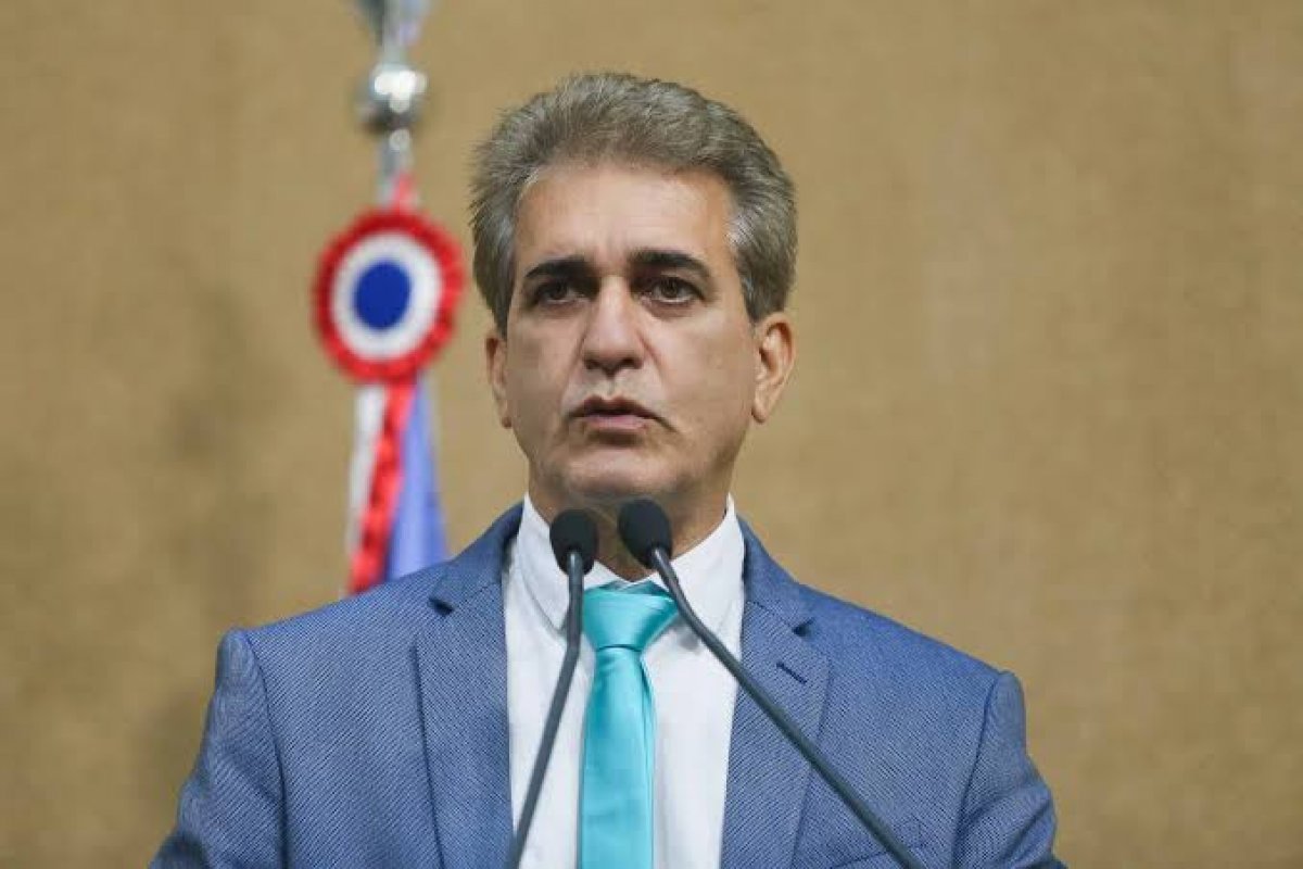 ‘Isso é vergonhoso’, diz Robinson Almeida após Bruno Reis culpar Lula por tarifaço 