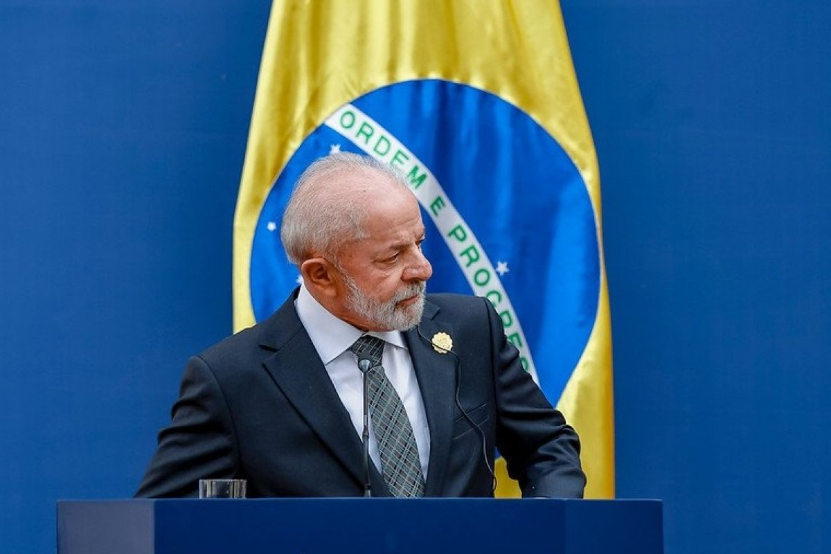 Pesquisa Ipespe: 39% dos brasileiros dizem que economia está 'andando para trás'