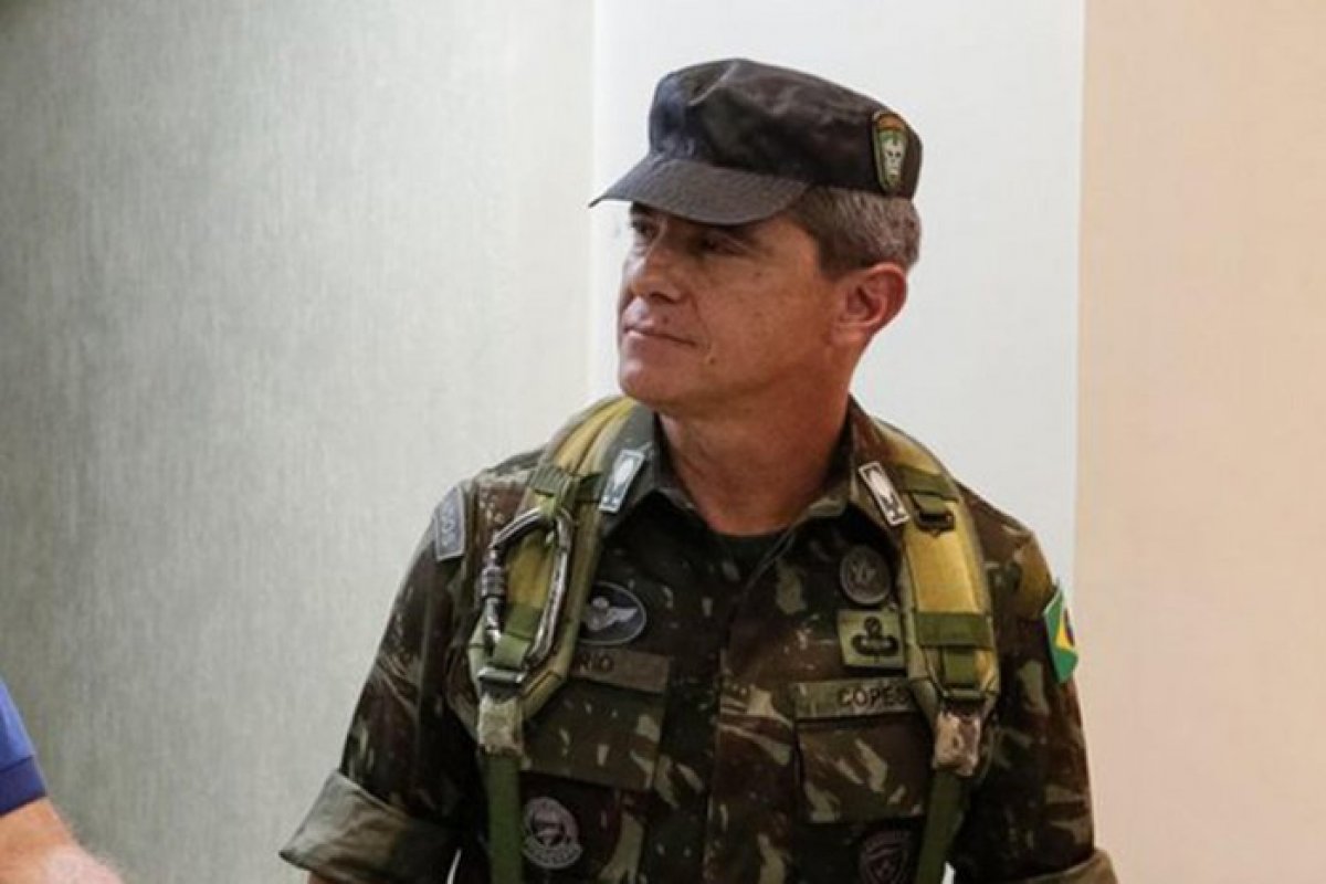 "Pensamento não gera responsabilidade penal", afirma defesa de general que admitiu autoria de plano para matar autoridades 