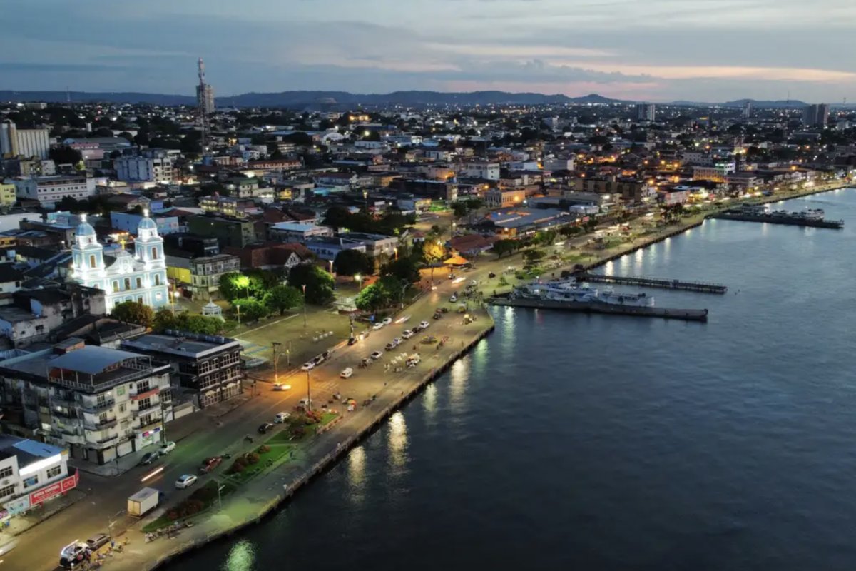 Pavilhões e salas da COP30 começam a ser montados em Belém