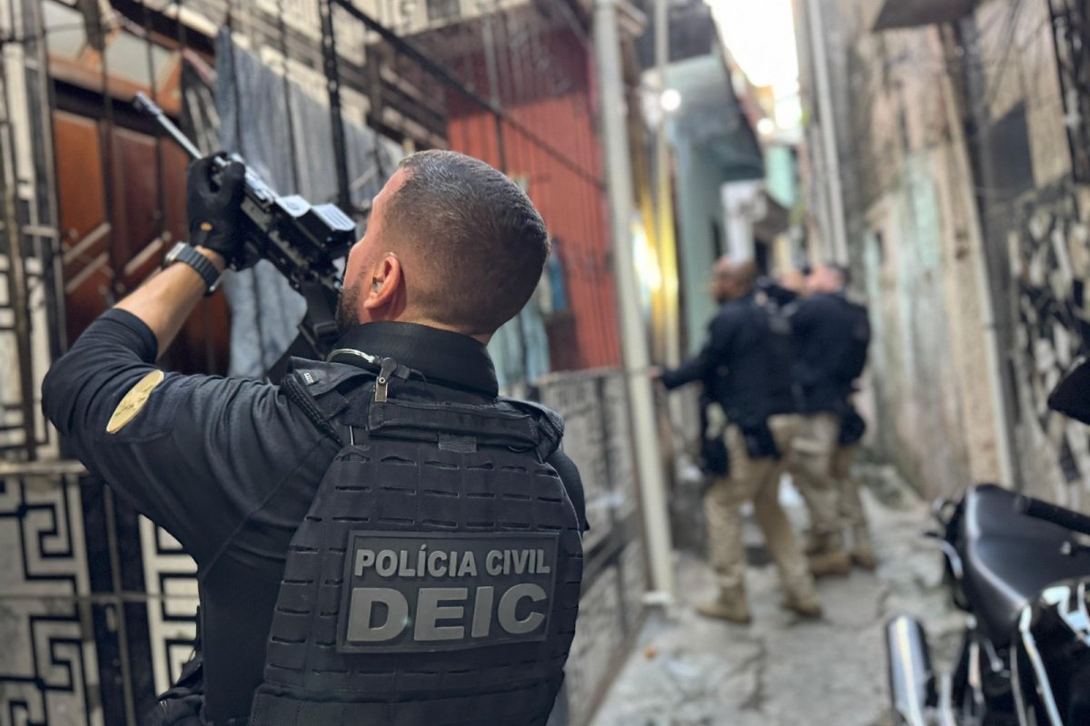 Suspeito de ataques a instituições financeiras morre em ação policial em Salvador