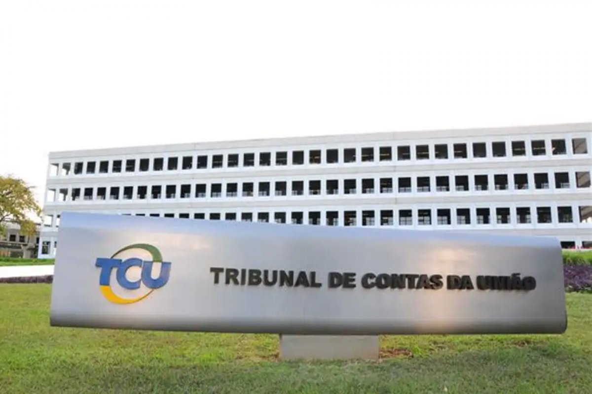 TCU investiga falha do MEC que permitiu empresa punida renovar contratos milionários, diz coluna