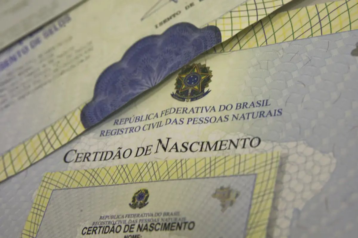 Ministério Público realiza mutirão de reconhecimento de paternidade em Salvador