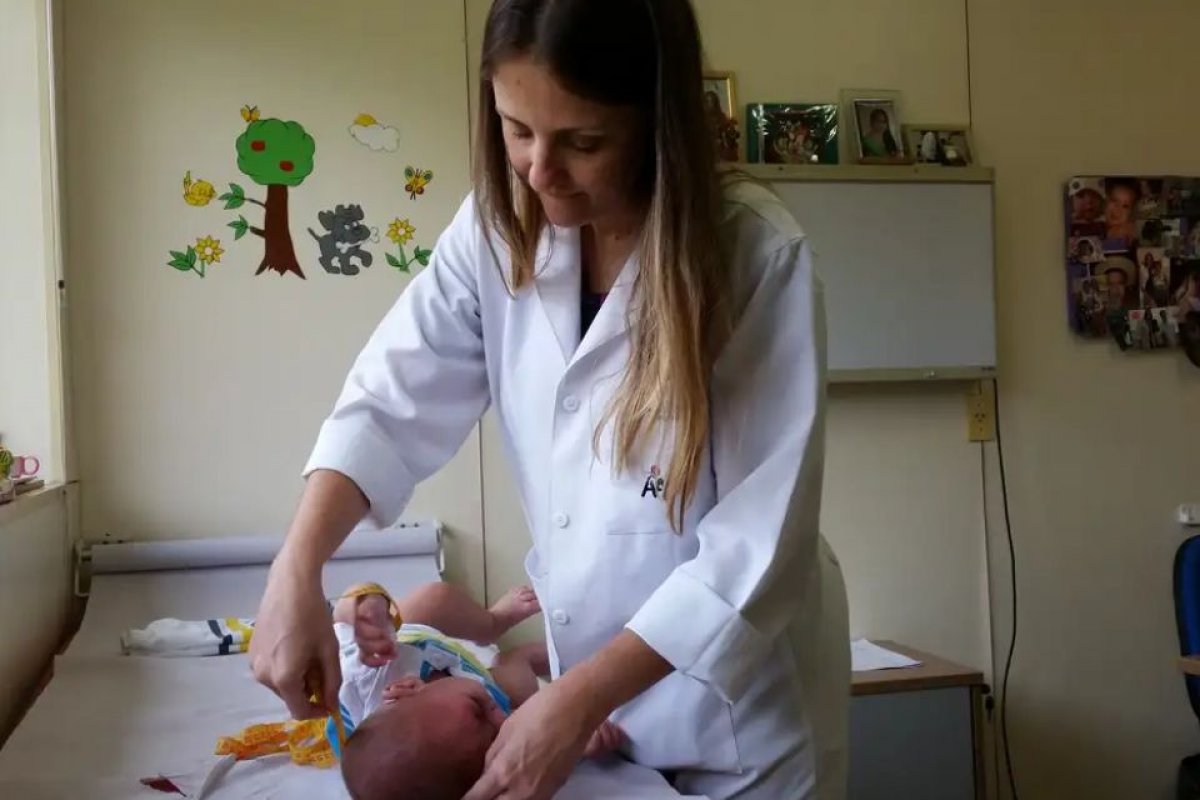 Sul e Sudeste têm até cinco vezes mais pediatras por criança que Norte e Nordeste