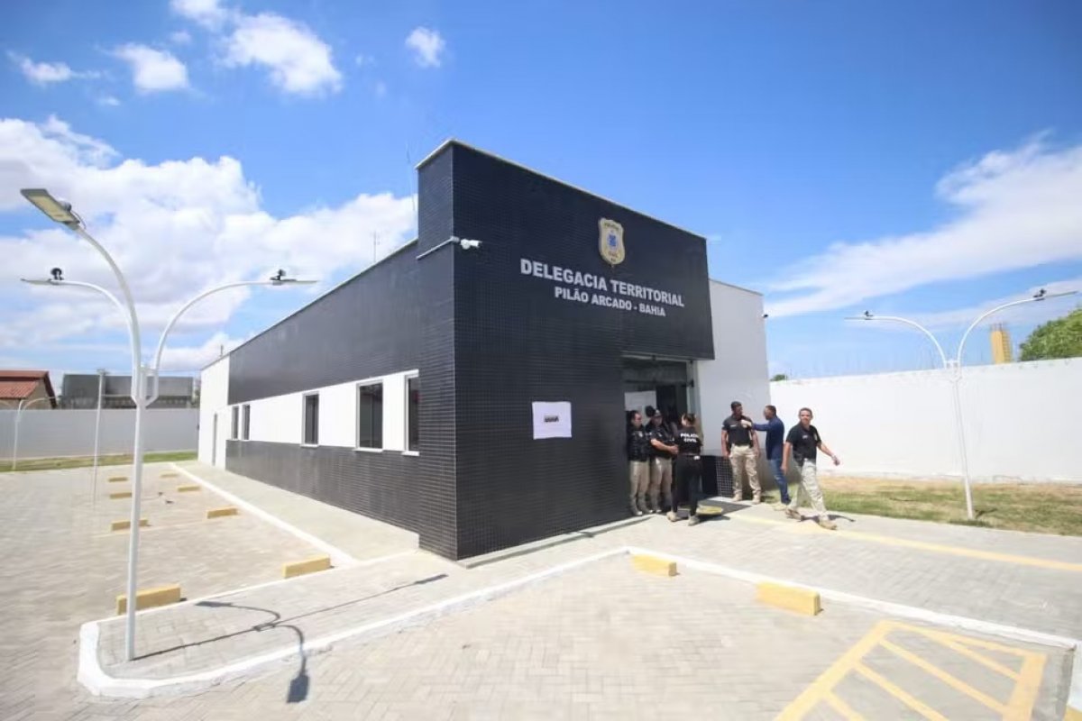 Homem é morto a tiros dentro do próprio estabelecimento na Bahia