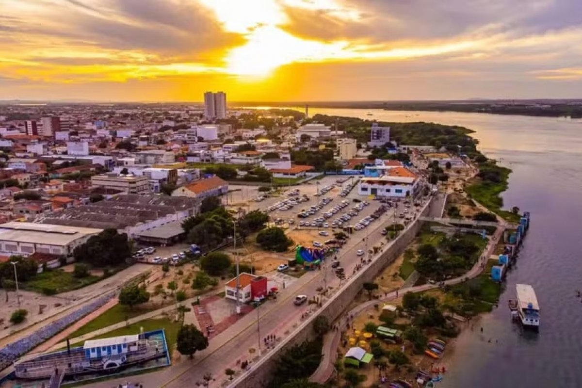 Justiça obriga Juazeiro a elaborar plano de gestão de resíduos sólidos em até 15 meses