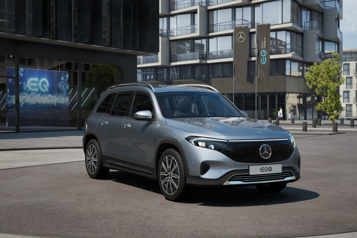 Mercedes lança EQB 250+ com mais de 420km no ciclo urbano
